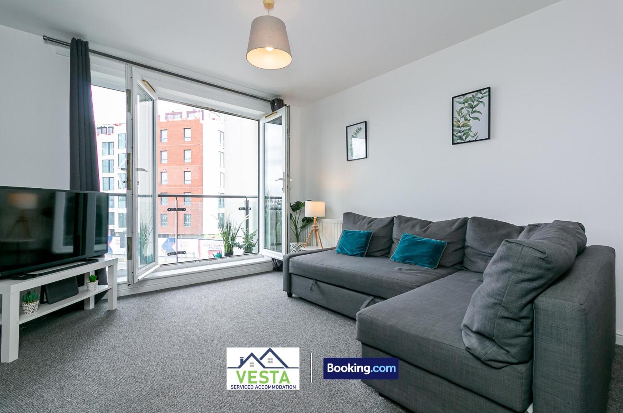 Two Bedrooms Apartment By Vesta Serviced Accommodation & Short Lets Hatfield With Free Wifi エクステリア 写真