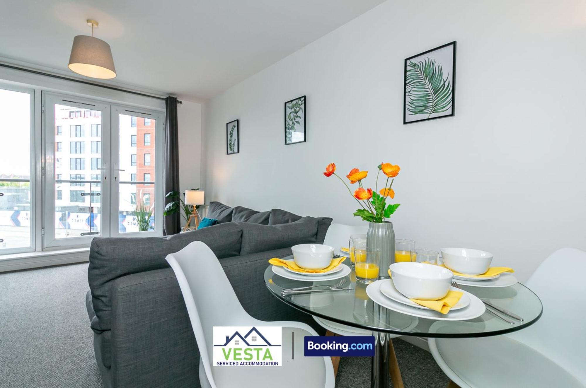 Two Bedrooms Apartment By Vesta Serviced Accommodation & Short Lets Hatfield With Free Wifi エクステリア 写真